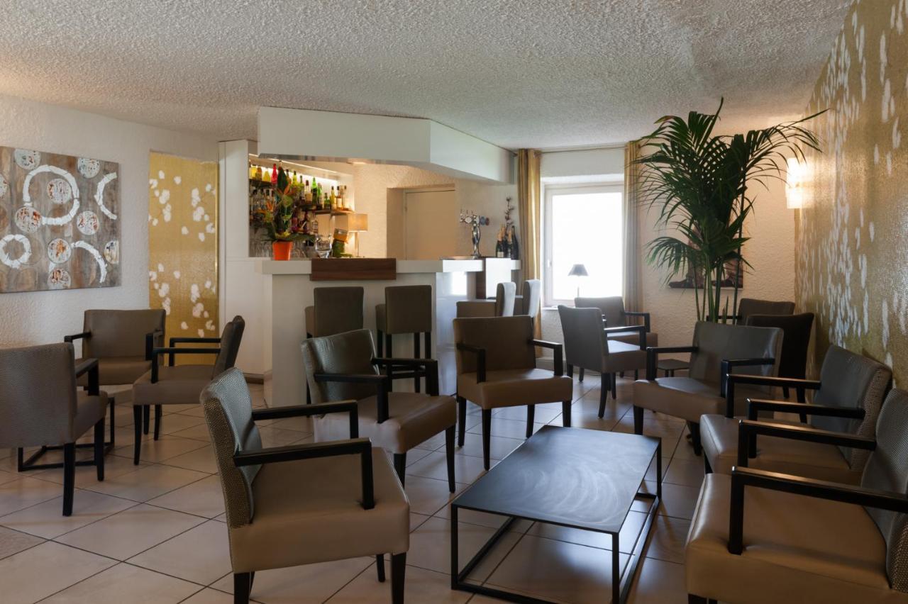 Clos St Eloi, The Originals Relais Thiers Bagian luar foto